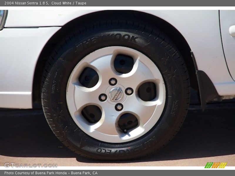  2004 Sentra 1.8 S Wheel