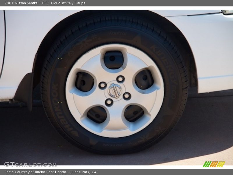  2004 Sentra 1.8 S Wheel