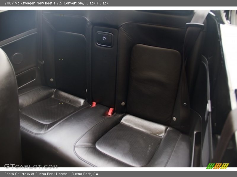 Black / Black 2007 Volkswagen New Beetle 2.5 Convertible