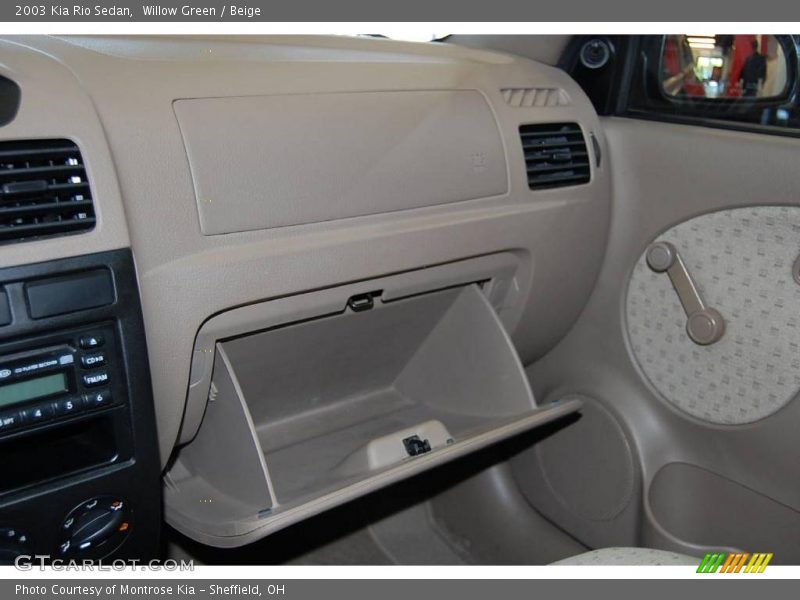 Willow Green / Beige 2003 Kia Rio Sedan
