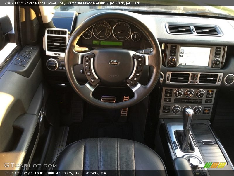 Dashboard of 2009 Range Rover HSE