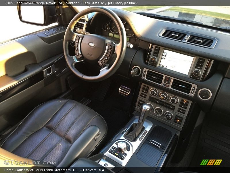 Front Seat of 2009 Range Rover HSE