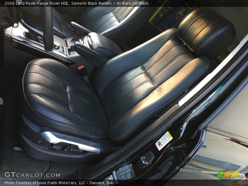 Front Seat of 2009 Range Rover HSE