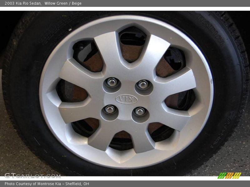 Willow Green / Beige 2003 Kia Rio Sedan