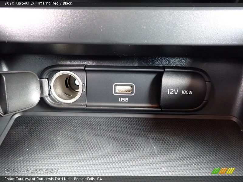 Inferno Red / Black 2020 Kia Soul LX