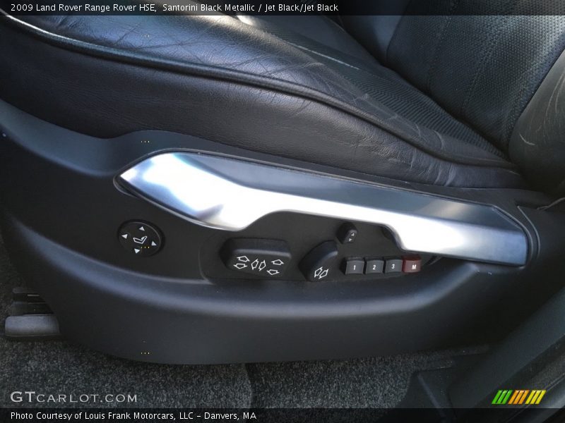 Front Seat of 2009 Range Rover HSE