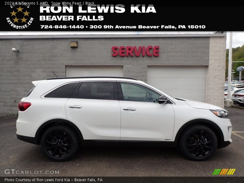 Snow White Pearl / Black 2020 Kia Sorento S AWD