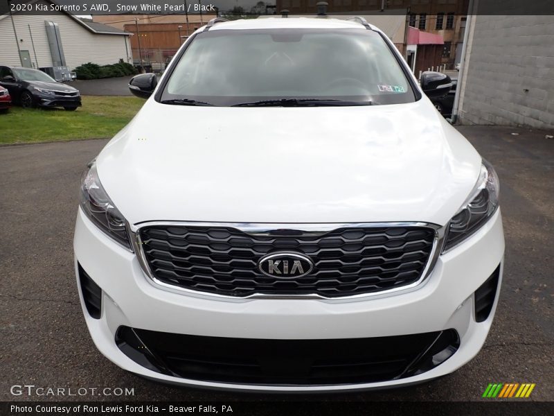 Snow White Pearl / Black 2020 Kia Sorento S AWD