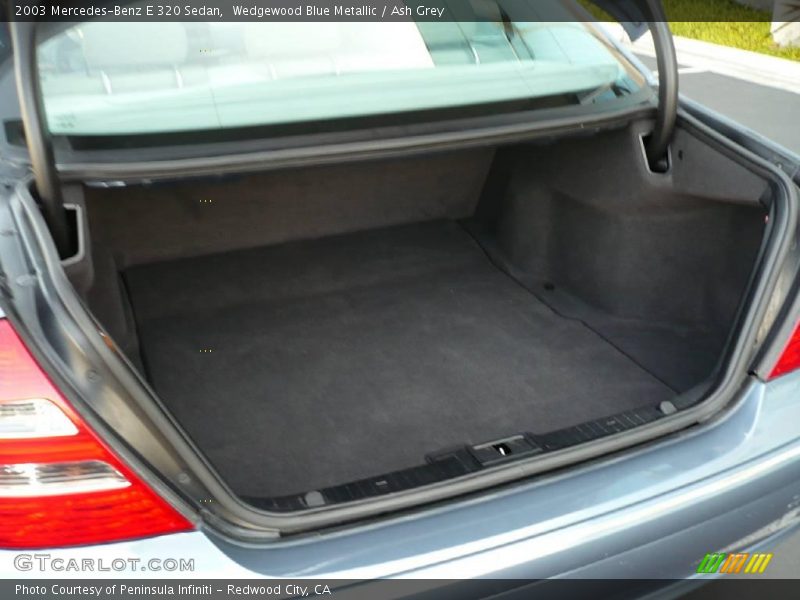 Wedgewood Blue Metallic / Ash Grey 2003 Mercedes-Benz E 320 Sedan