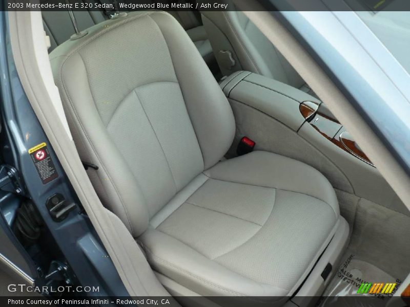 Wedgewood Blue Metallic / Ash Grey 2003 Mercedes-Benz E 320 Sedan