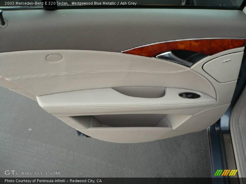 Wedgewood Blue Metallic / Ash Grey 2003 Mercedes-Benz E 320 Sedan