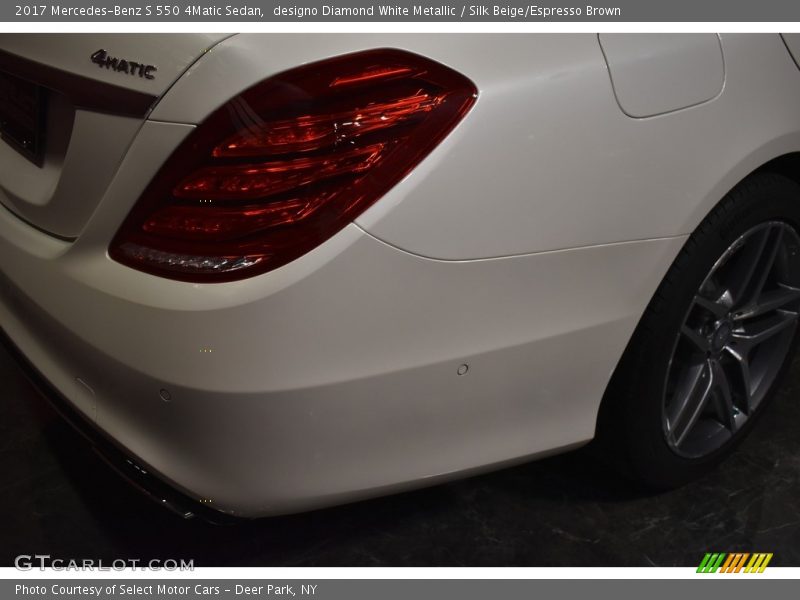 designo Diamond White Metallic / Silk Beige/Espresso Brown 2017 Mercedes-Benz S 550 4Matic Sedan