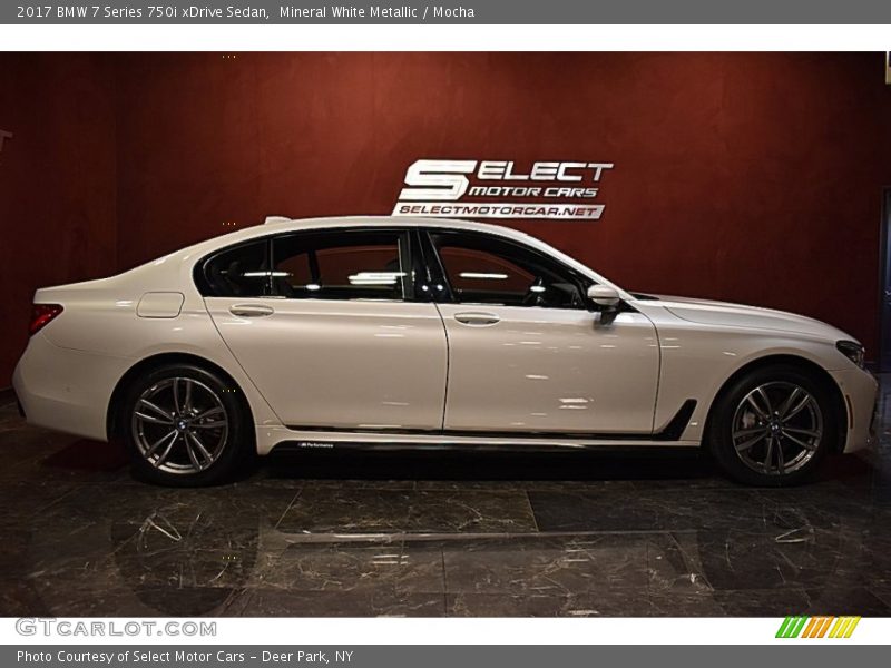 Mineral White Metallic / Mocha 2017 BMW 7 Series 750i xDrive Sedan