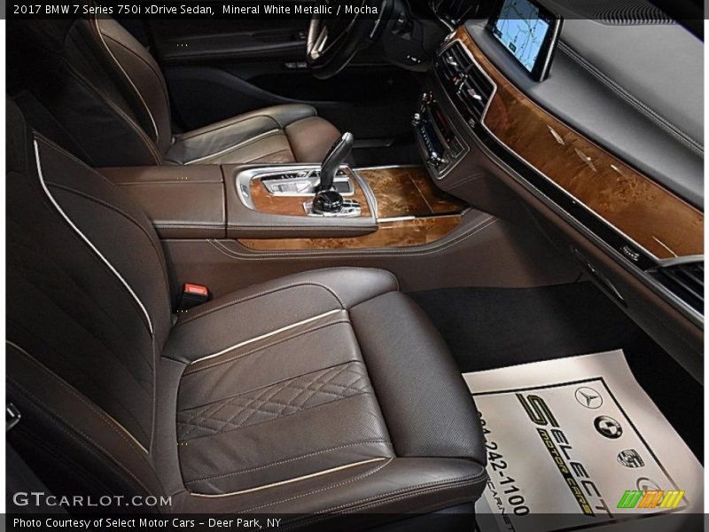 Mineral White Metallic / Mocha 2017 BMW 7 Series 750i xDrive Sedan