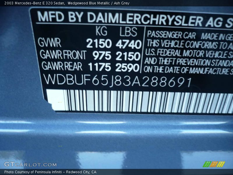 Wedgewood Blue Metallic / Ash Grey 2003 Mercedes-Benz E 320 Sedan