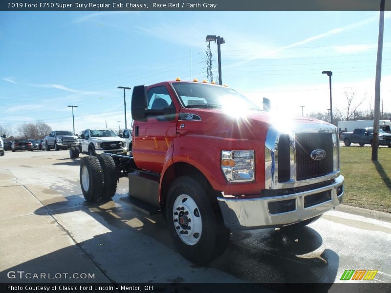 Race Red / Earth Gray 2019 Ford F750 Super Duty Regular Cab Chassis