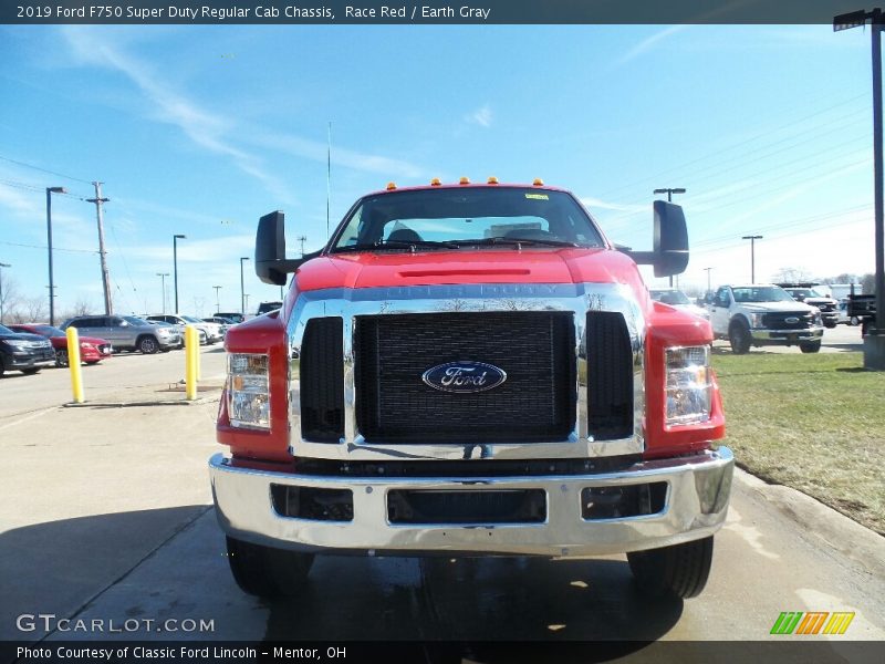 Race Red / Earth Gray 2019 Ford F750 Super Duty Regular Cab Chassis