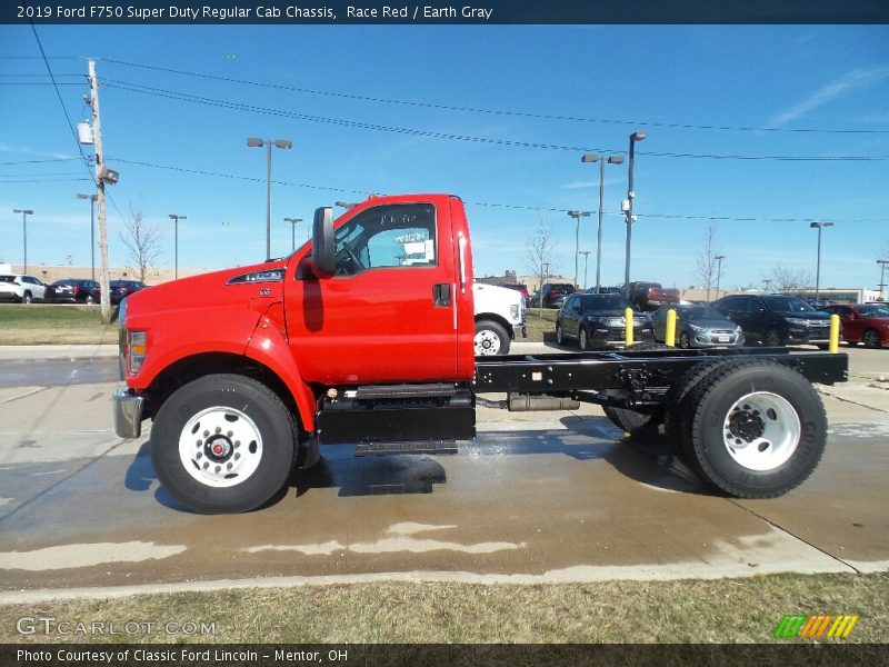  2019 F750 Super Duty Regular Cab Chassis Race Red