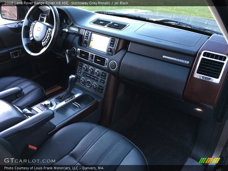 Dashboard of 2008 Range Rover V8 HSE
