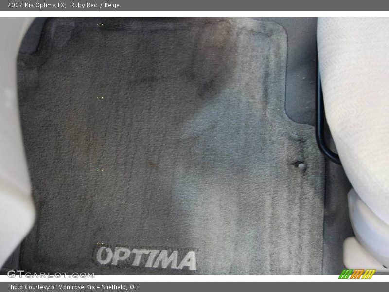 Ruby Red / Beige 2007 Kia Optima LX