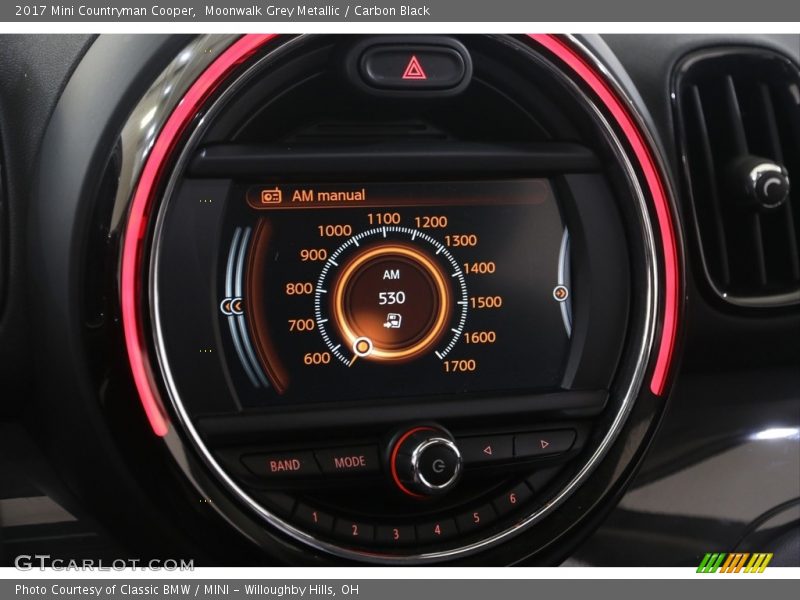 Moonwalk Grey Metallic / Carbon Black 2017 Mini Countryman Cooper