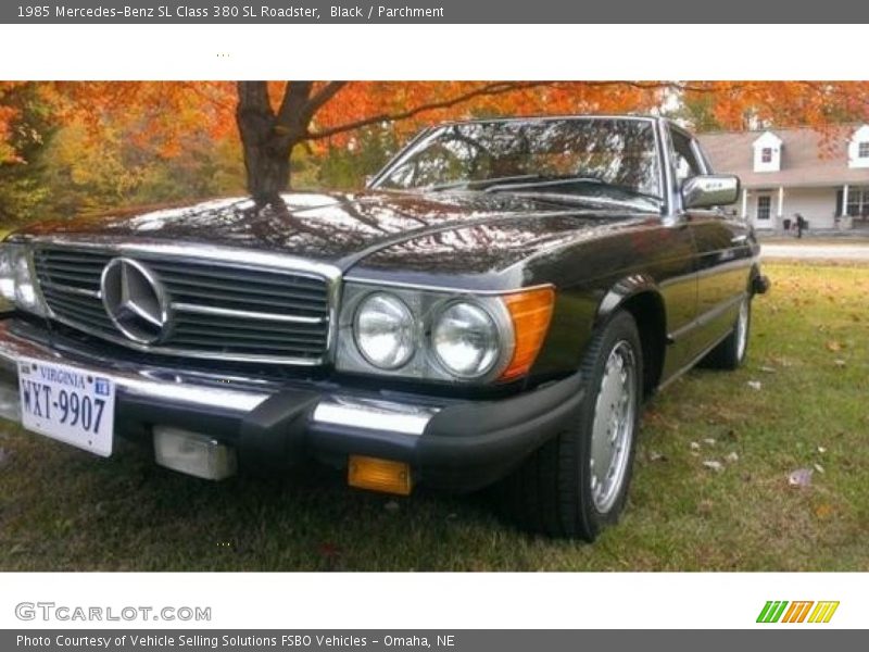 Black / Parchment 1985 Mercedes-Benz SL Class 380 SL Roadster