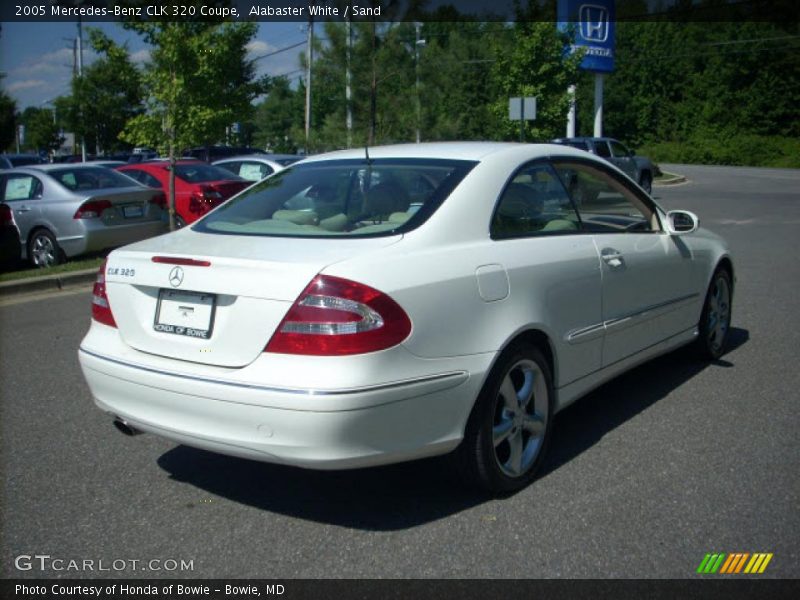 Alabaster White / Sand 2005 Mercedes-Benz CLK 320 Coupe