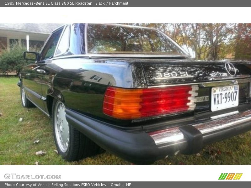 Black / Parchment 1985 Mercedes-Benz SL Class 380 SL Roadster