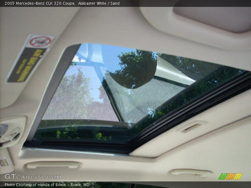 Alabaster White / Sand 2005 Mercedes-Benz CLK 320 Coupe