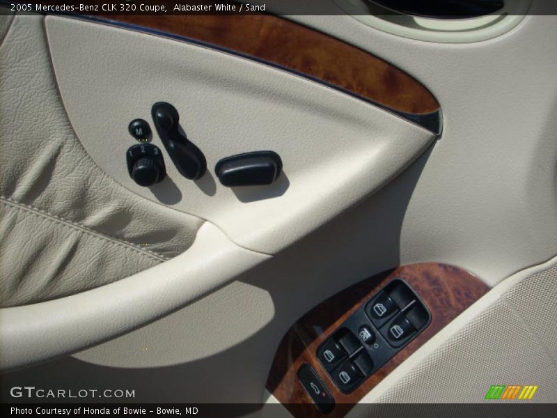 Alabaster White / Sand 2005 Mercedes-Benz CLK 320 Coupe