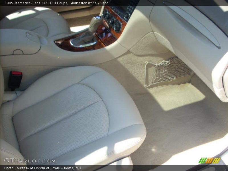 Alabaster White / Sand 2005 Mercedes-Benz CLK 320 Coupe