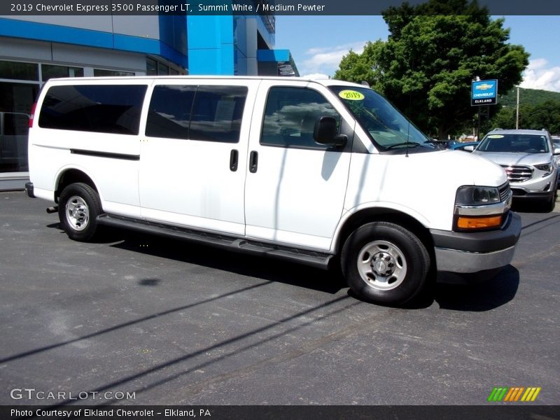 Summit White / Medium Pewter 2019 Chevrolet Express 3500 Passenger LT