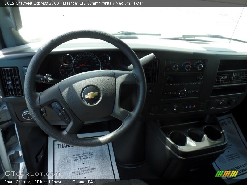 Summit White / Medium Pewter 2019 Chevrolet Express 3500 Passenger LT