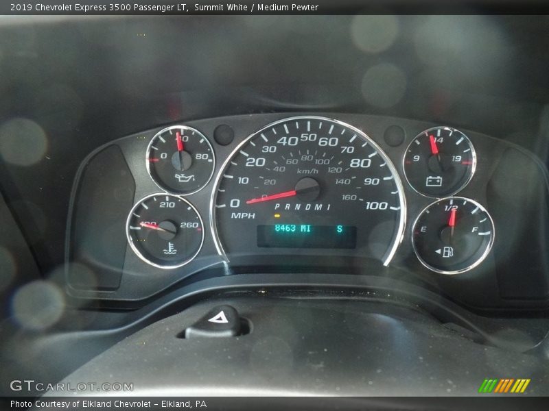 Summit White / Medium Pewter 2019 Chevrolet Express 3500 Passenger LT