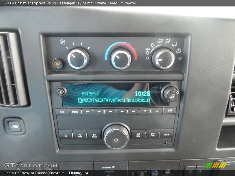 Summit White / Medium Pewter 2019 Chevrolet Express 3500 Passenger LT