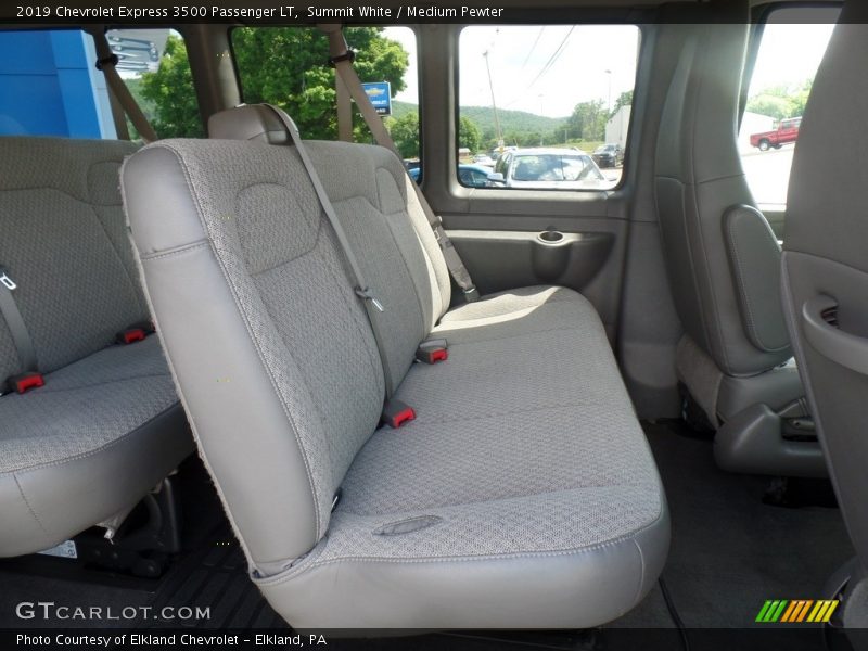 Summit White / Medium Pewter 2019 Chevrolet Express 3500 Passenger LT