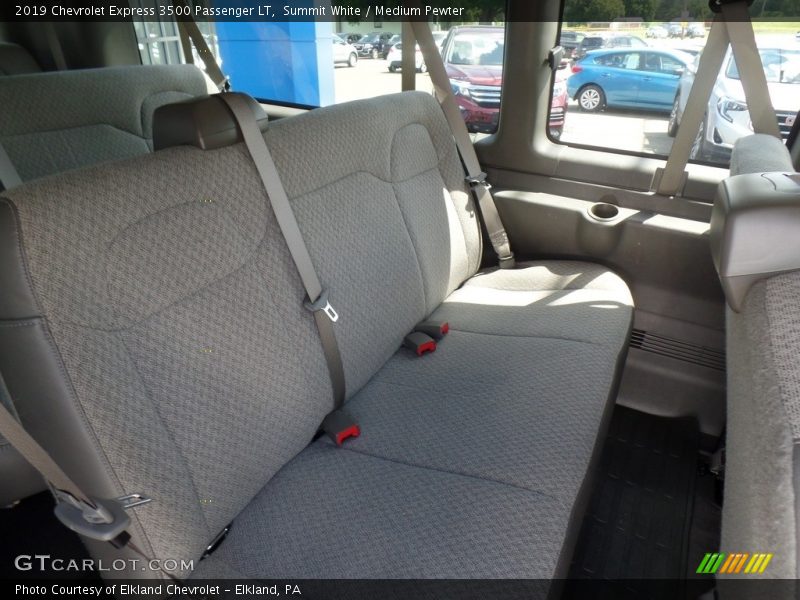 Summit White / Medium Pewter 2019 Chevrolet Express 3500 Passenger LT