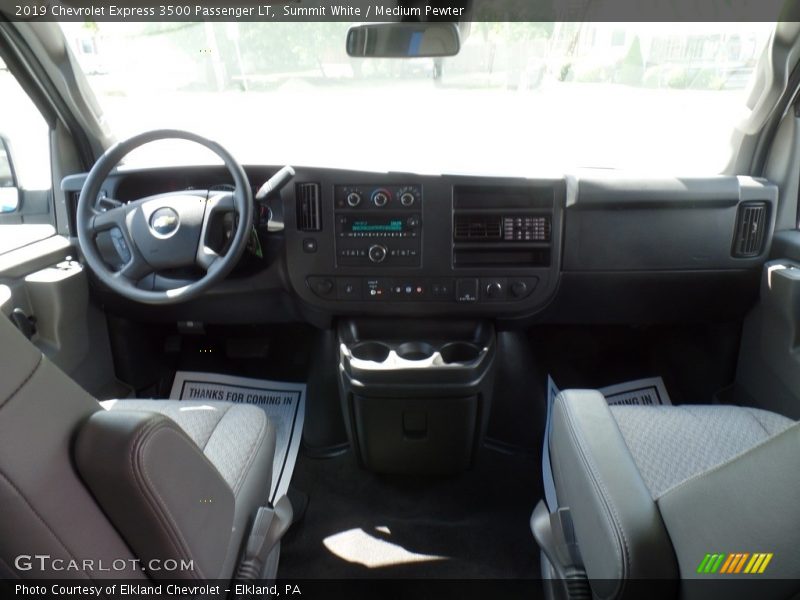 Summit White / Medium Pewter 2019 Chevrolet Express 3500 Passenger LT
