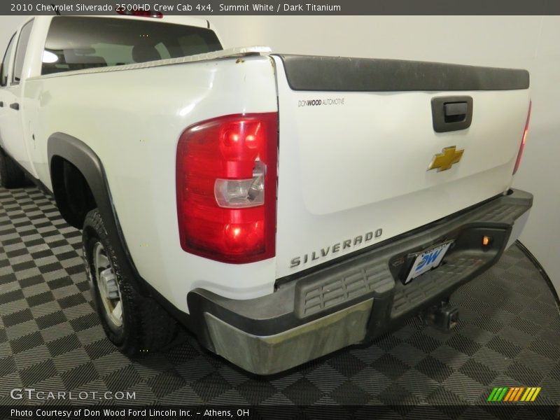 Summit White / Dark Titanium 2010 Chevrolet Silverado 2500HD Crew Cab 4x4