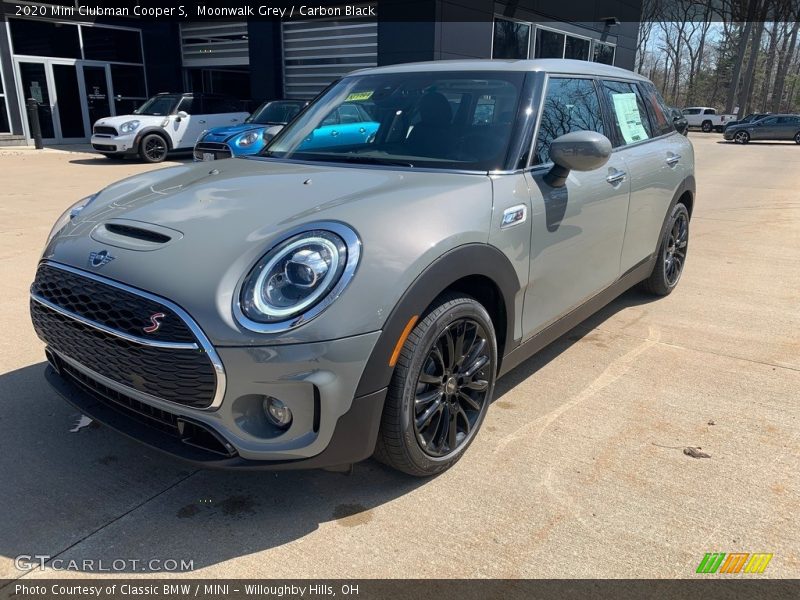 Moonwalk Grey / Carbon Black 2020 Mini Clubman Cooper S