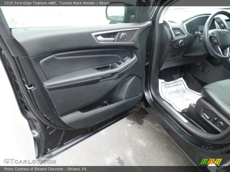 Door Panel of 2015 Edge Titanium AWD