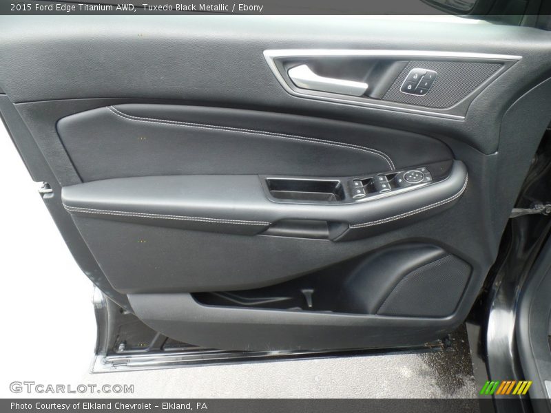 Door Panel of 2015 Edge Titanium AWD