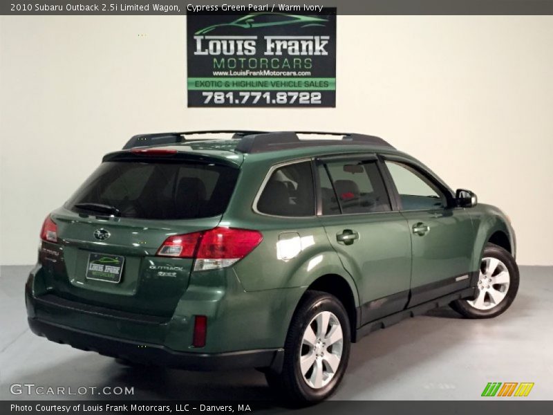 Cypress Green Pearl / Warm Ivory 2010 Subaru Outback 2.5i Limited Wagon