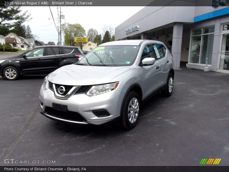 Brilliant Silver / Charcoal 2016 Nissan Rogue S AWD