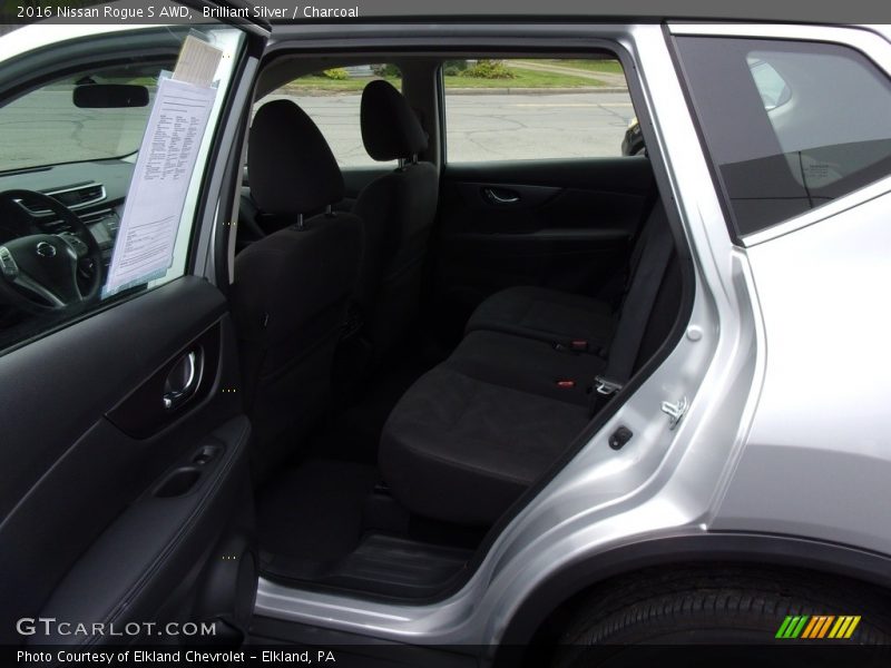 Brilliant Silver / Charcoal 2016 Nissan Rogue S AWD