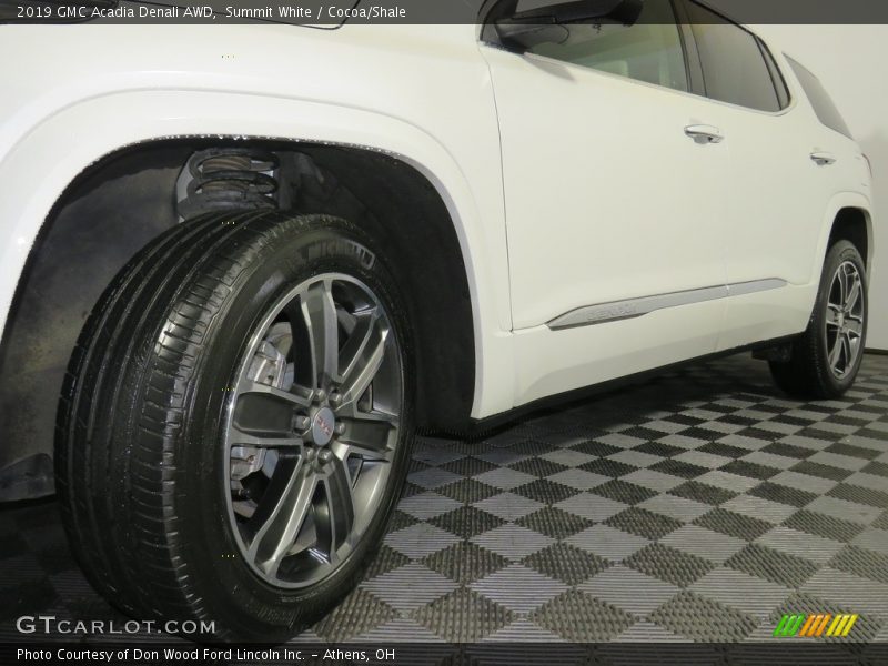 Summit White / Cocoa/Shale 2019 GMC Acadia Denali AWD