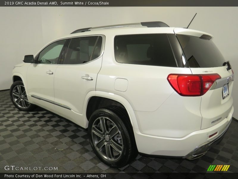 Summit White / Cocoa/Shale 2019 GMC Acadia Denali AWD