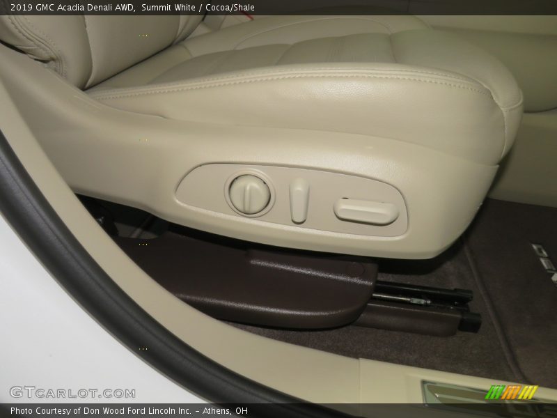 Summit White / Cocoa/Shale 2019 GMC Acadia Denali AWD