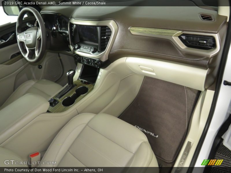 Summit White / Cocoa/Shale 2019 GMC Acadia Denali AWD