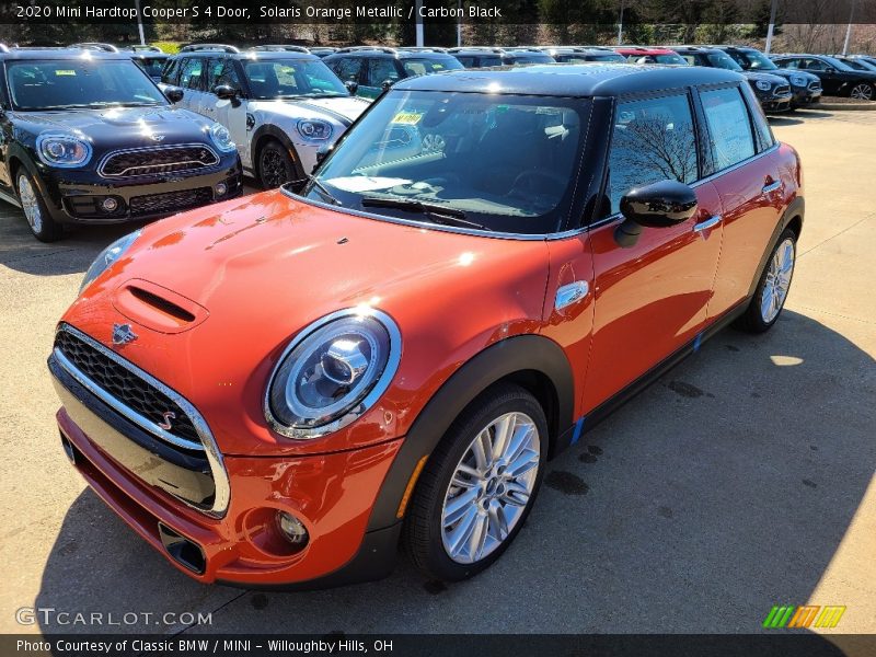 Solaris Orange Metallic / Carbon Black 2020 Mini Hardtop Cooper S 4 Door